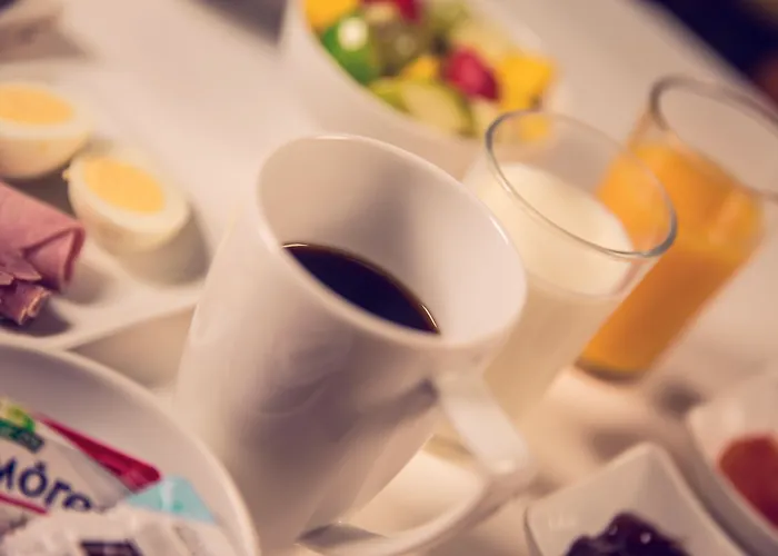 Timhotel Tour Eiffel Paris